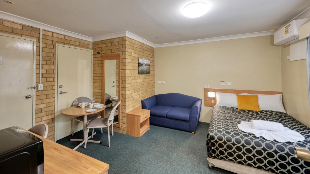 Forest Lodge Motor Inn & Restaurant Dubbo Luaran gambar