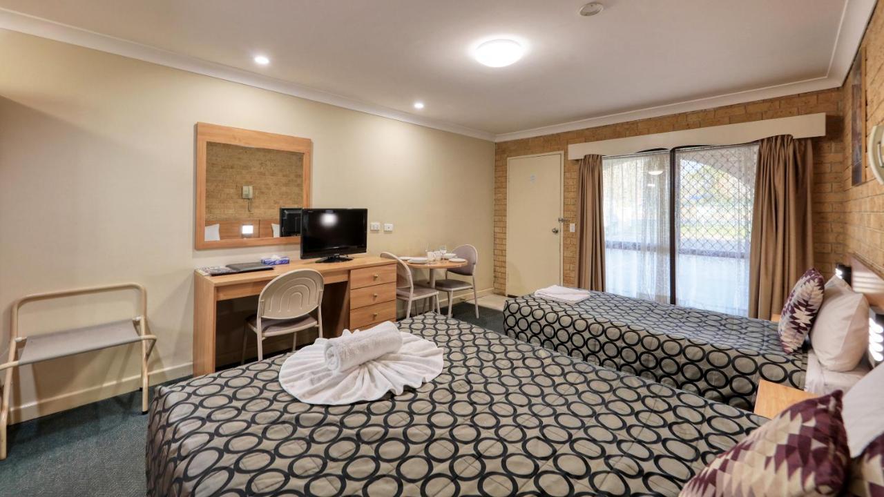 Forest Lodge Motor Inn & Restaurant Dubbo Luaran gambar