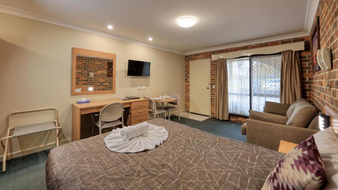 Forest Lodge Motor Inn & Restaurant Dubbo Luaran gambar