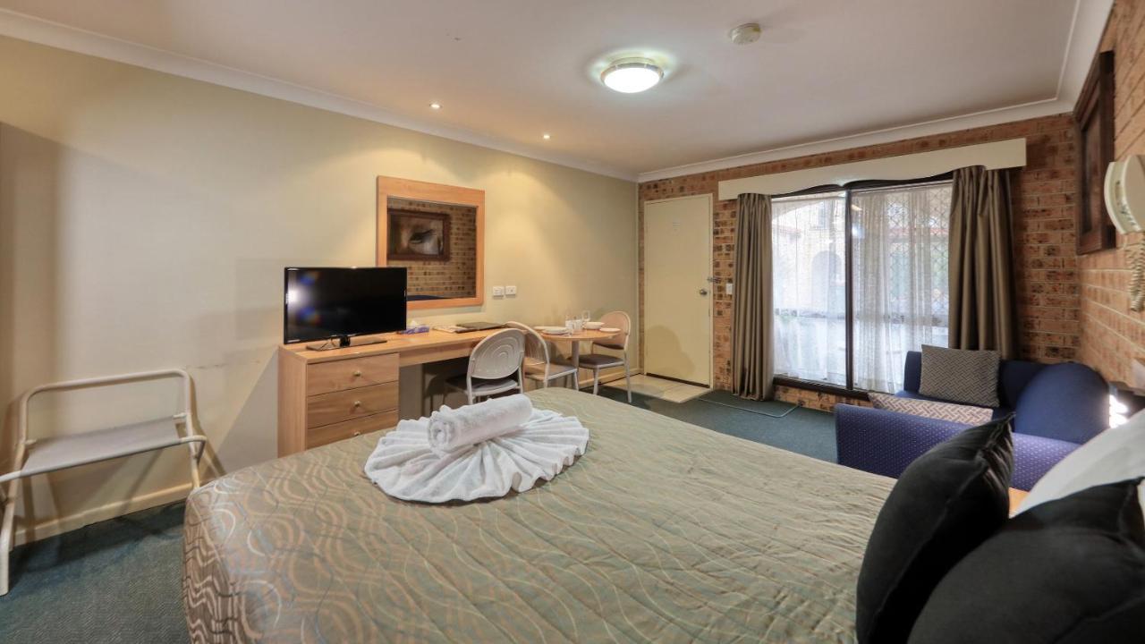 Forest Lodge Motor Inn & Restaurant Dubbo Luaran gambar