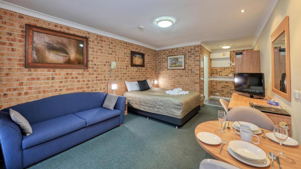 Forest Lodge Motor Inn & Restaurant Dubbo Luaran gambar