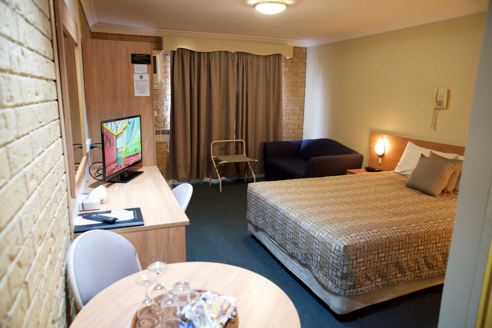 Forest Lodge Motor Inn & Restaurant Dubbo Luaran gambar